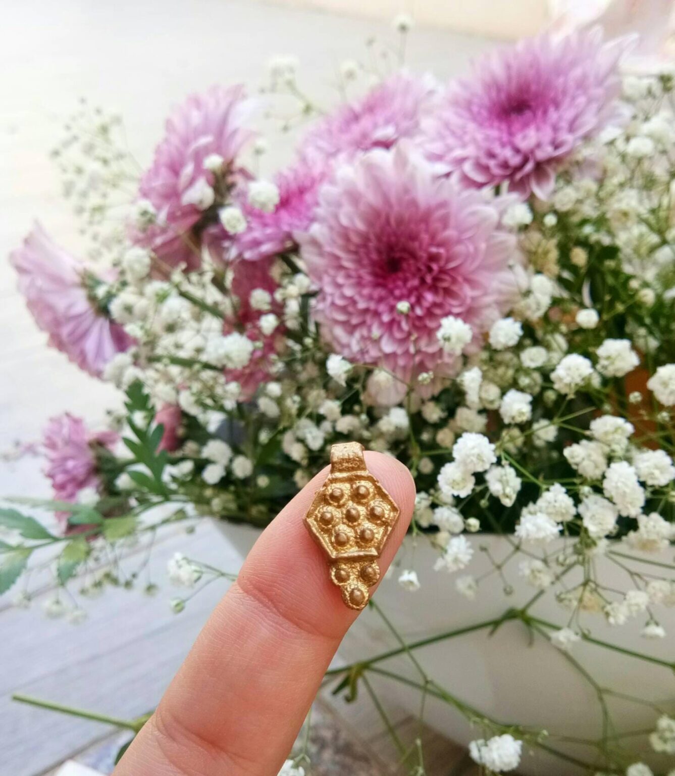 Brass Jewelry Connector with intricate detailing – Ideal for DIY jewelry making.