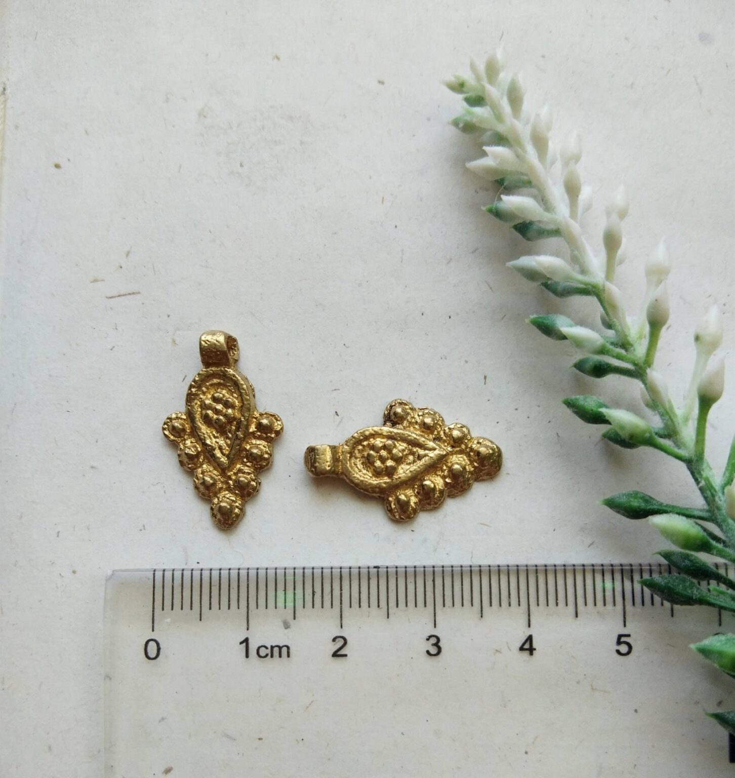 brass jewelry charms – Order now: High-quality, unique charms perfect for adding a boho touch to jewelry designs.