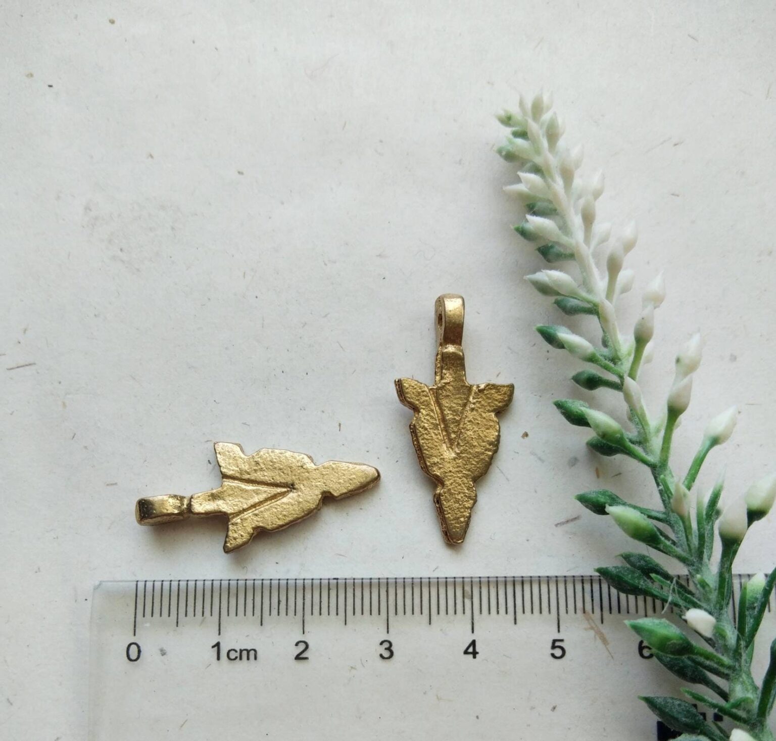Brass Arrowhead Charms – High-quality findings for unique and creative designs.