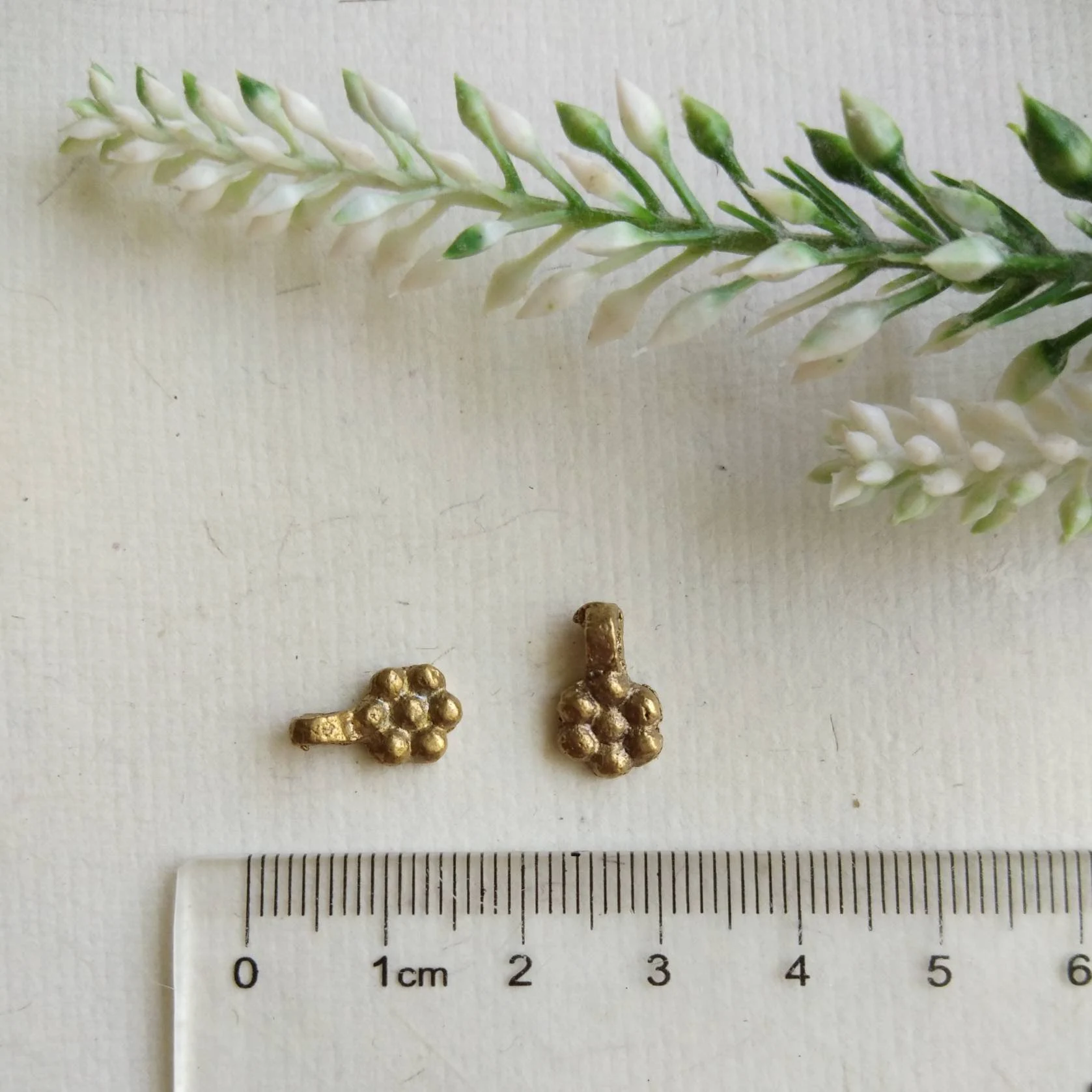 flowers macrame brass charms