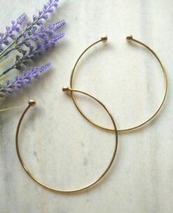 Essential Sleek Finished Brass Choker Set