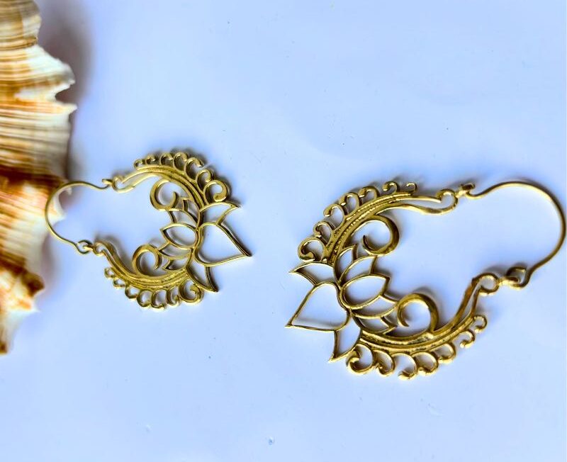5/20 Pairs Meticulous Lotus Mandala Hoop Brass Earrings