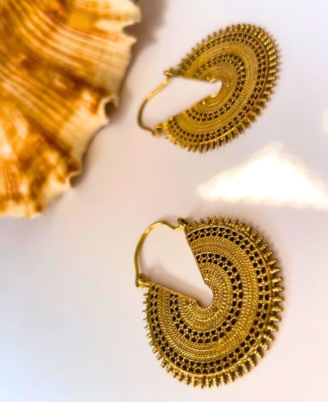5/20 Pairs Intricate Sunburst Hoop Brass Earrings