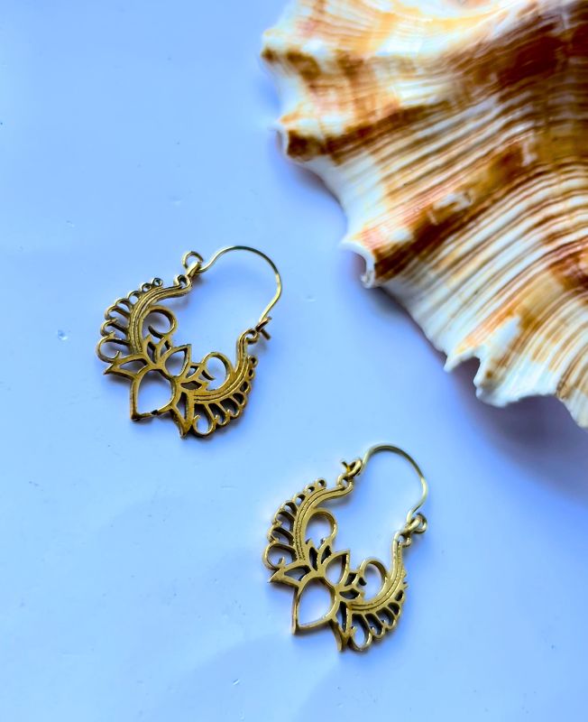 5/20 Pairs Artistic lotus Hoop Brass Earrings