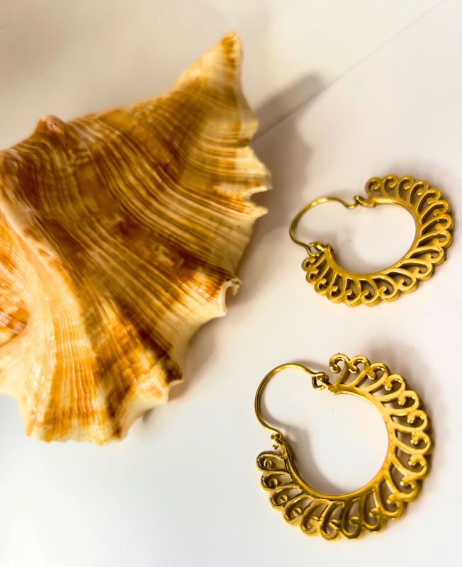 5/20 Pairs Bold Swirl Hoop Brass Earrings