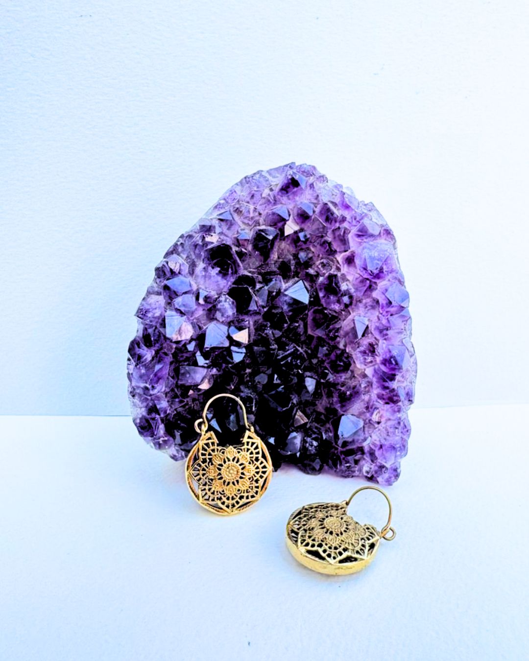 5/20 Pairs Detailed Mandala Hoop Brass Earrings