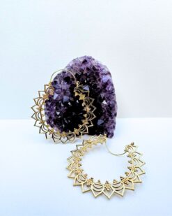 5/20 Pairs Decorative Lotus Hoop Brass Earrings