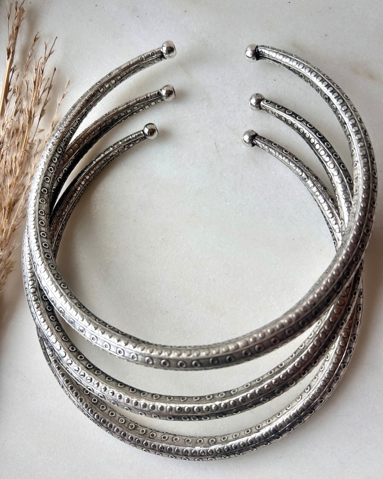 Dotted Engraved Brass Choker Set