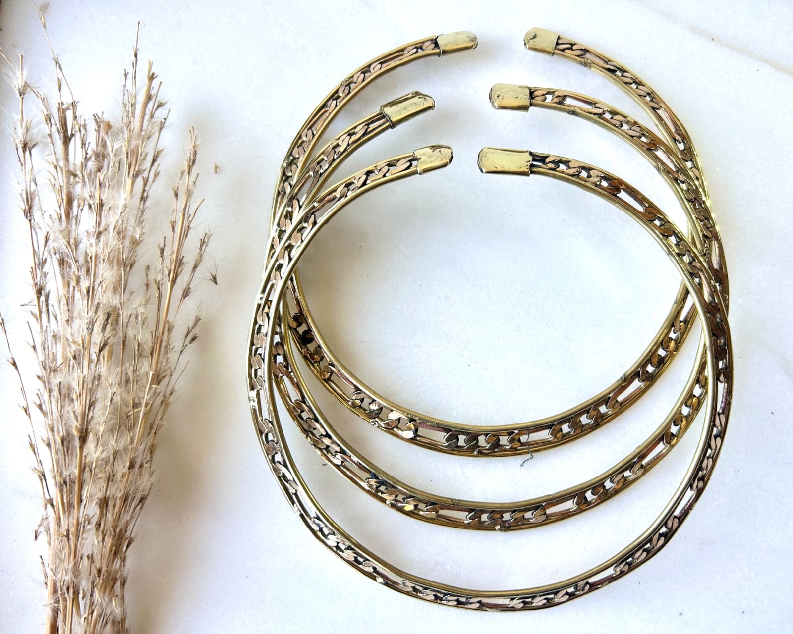 Embedded Chain Detail Brass Choker Set